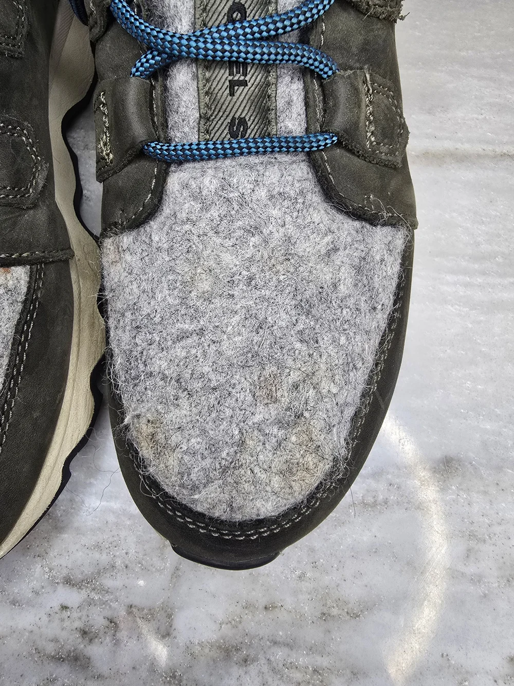 Sorel kinetic lite